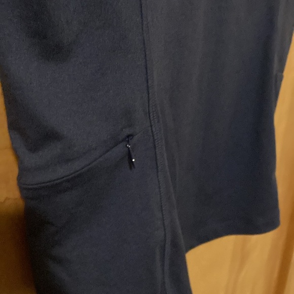 Title Nine swim / sun shirt - Picture 5 of 6